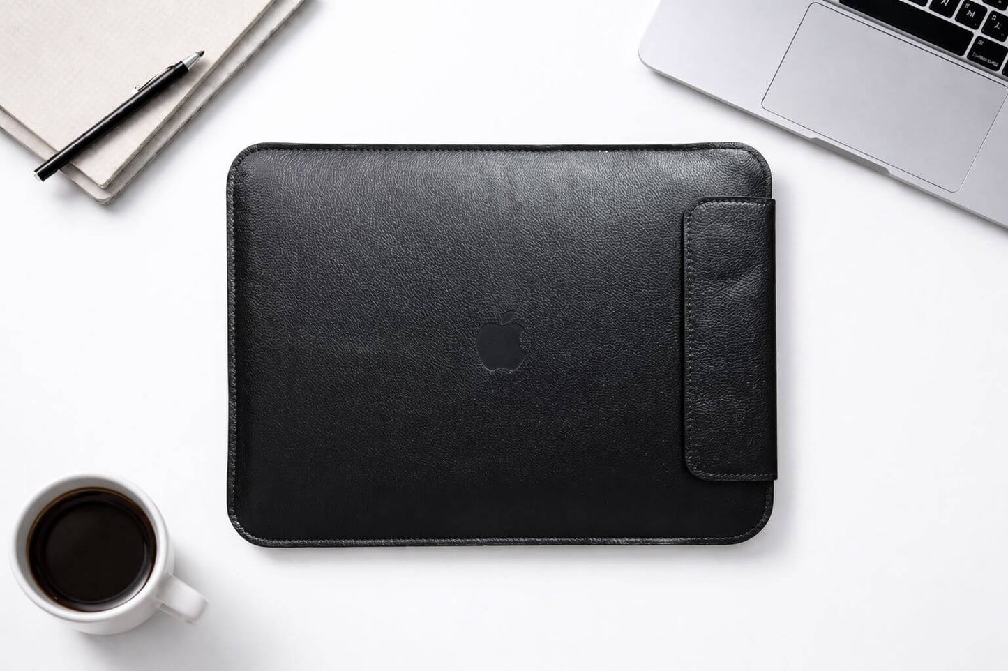 The Heritage Hand-Stitched Leather Sleeve | For MacBook Pro & Air